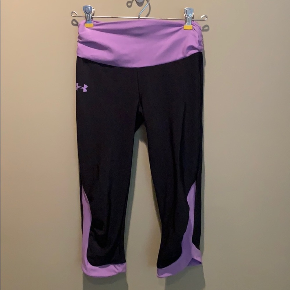 Under Armour Capri Leggings Purple & Black